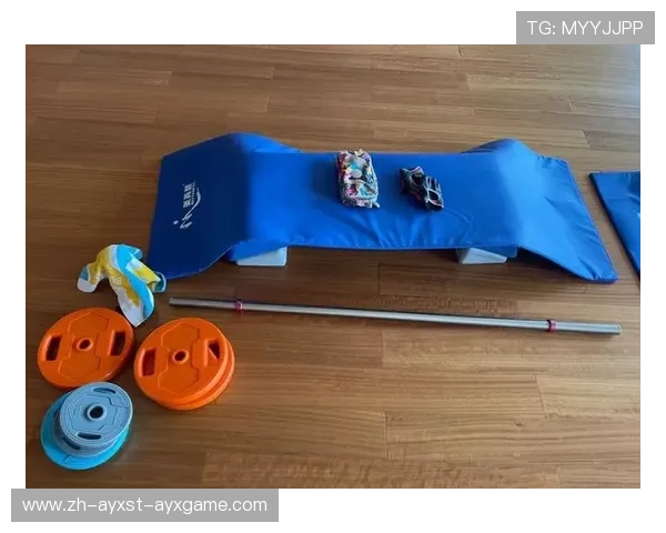 高效腰腹雕刻法:器械与自重结合的循环训练